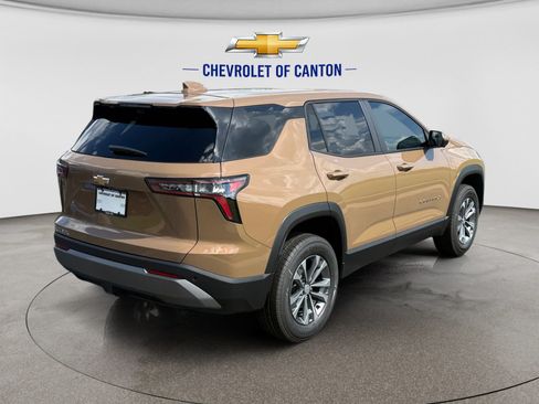 New 2027 Chevrolet Equinox LT w/ Convenience Package II FWD image 5