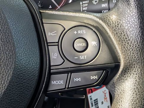 Used 2023 Toyota RAV4 LE AWD/4WD image 16