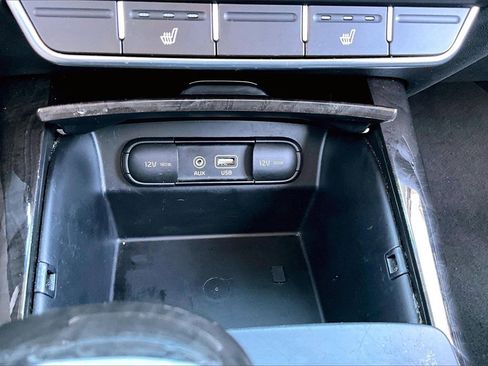 Certified 2018 Kia Sorento EX image 24