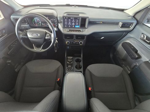 Used 2024 Ford Maverick XL image 5