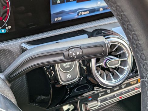 Used 2025 Mercedes-Benz CLA 250 4MATIC image 12