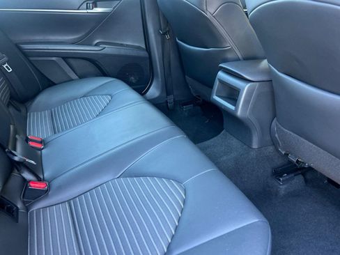 Used 2023 Toyota Camry SE FWD image 30