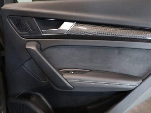 Used 2023 Audi SQ5 Premium Plus image 38