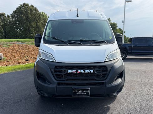 Used 2023 RAM ProMaster 2500 FWD image 3