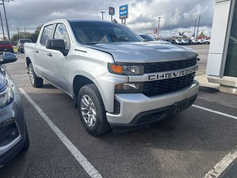 Certified 2022 Chevrolet Silverado 1500 Custom w/ Rally Edition image 5