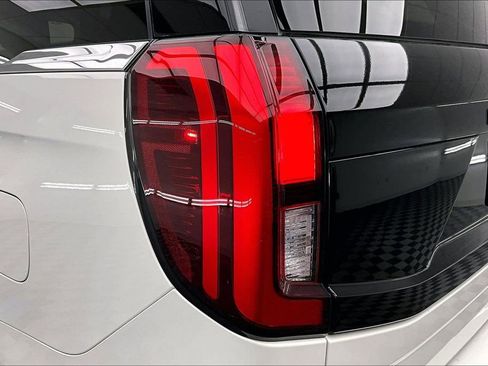 Certified 2025 Ford Expedition Max Active AWD/4WD image 31