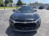 Used 2024 Chevrolet Trax LT image 2