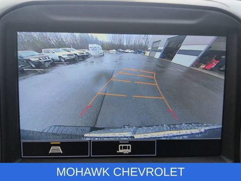 Used 2022 Chevrolet Silverado 1500 RST AWD/4WD image 16