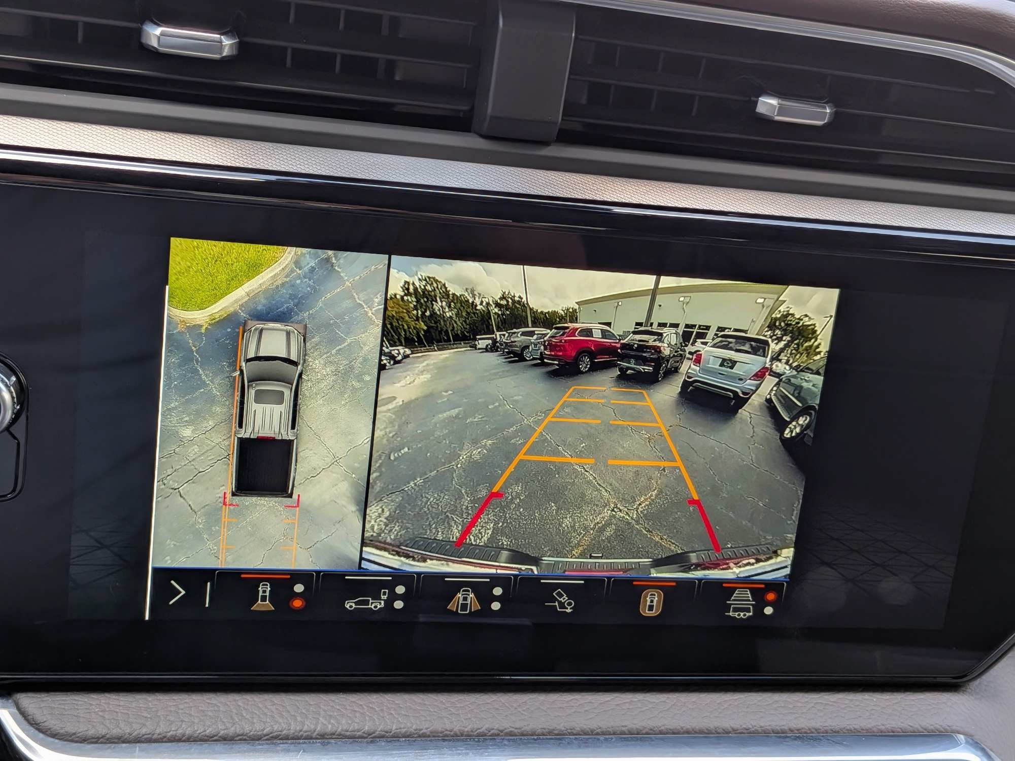 Used 2025 GMC Sierra 1500 Denali AWD/4WD image 31