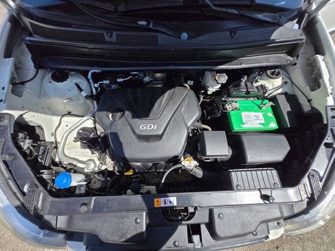 Used 2013 Kia Soul FWD image 39