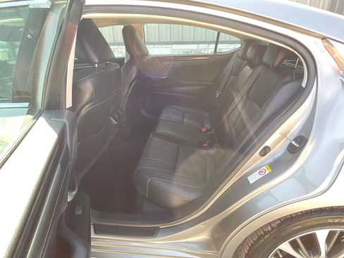Used 2019 Lexus ES 350 w/ Accessory Package 2 FWD image 18