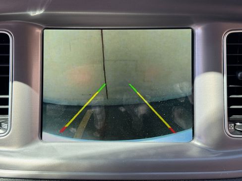 Used 2023 Dodge Charger SXT RWD image 25