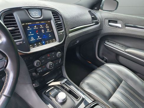 Used 2021 Chrysler 300 S RWD image 17