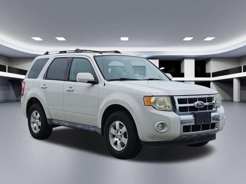 Used 2011 Ford Escape Limited w/ 301A Rapid Spec Order Code image 8
