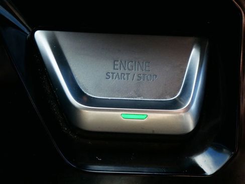 Used 2024 GMC Sierra 1500 AT4 w/ Technology Package image 23