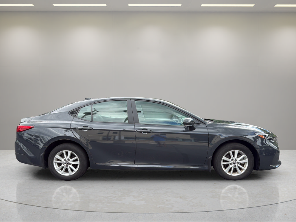 Used 2025 Toyota Camry LE w/ Convenience Package AWD/4WD image 5