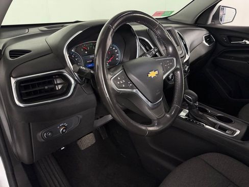 Used 2022 Chevrolet Equinox LT AWD/4WD image 21