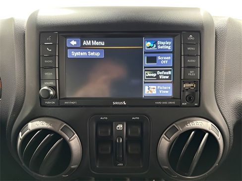 Used 2018 Jeep Wrangler Unlimited Sport image 18