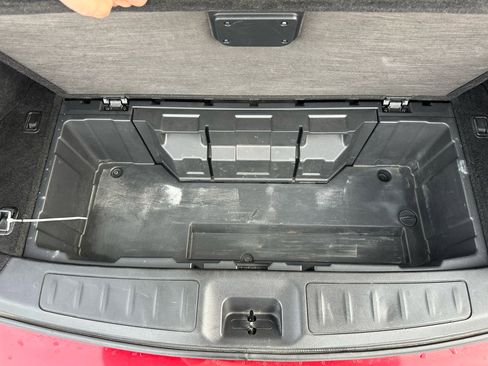 Used 2019 Nissan Pathfinder SV image 30