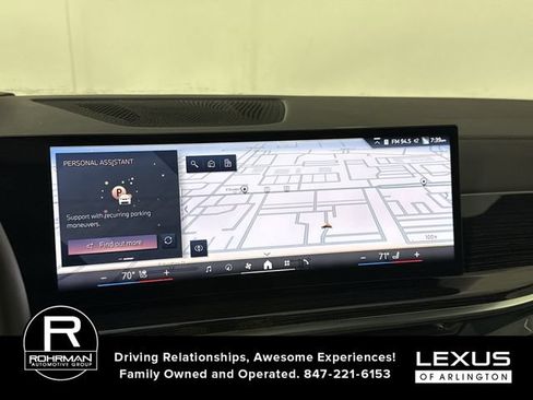 Used 2026 BMW X7 xDrive40i w/ M Sport Package AWD/4WD image 7