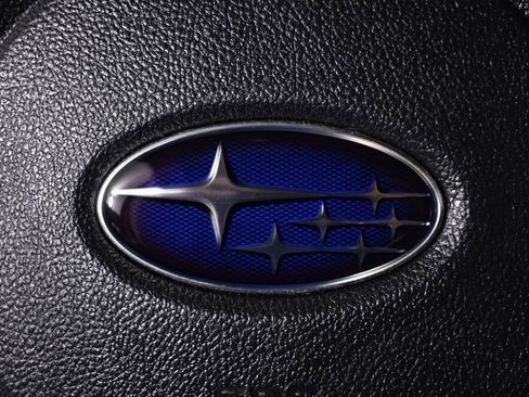 Certified 2025 Subaru Outback Limited image 36