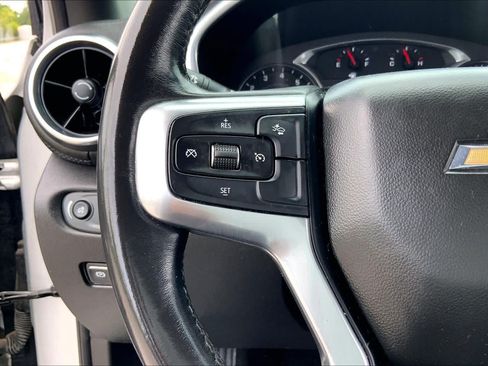 Used 2021 Chevrolet Blazer LT FWD image 23