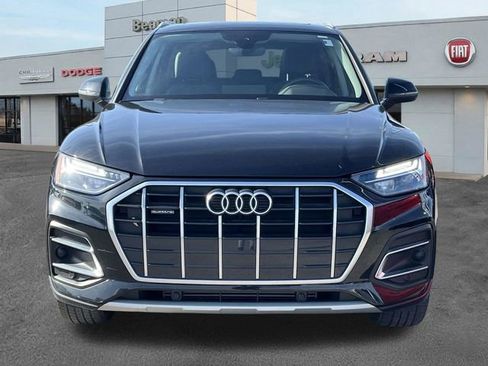 Used 2023 Audi Q5 2.0T Premium w/ Convenience Package image 2