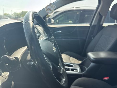 Used 2019 Chevrolet Equinox LT FWD image 33