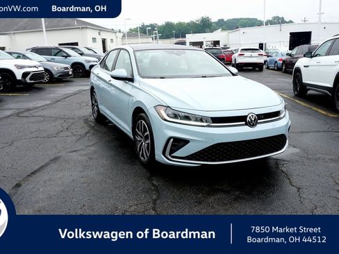 New 2025 Volkswagen Jetta SE image 1