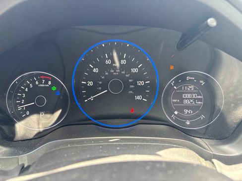 Used 2016 Honda HR-V EX-L image 6