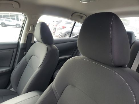 Used 2024 Nissan Sentra S image 16