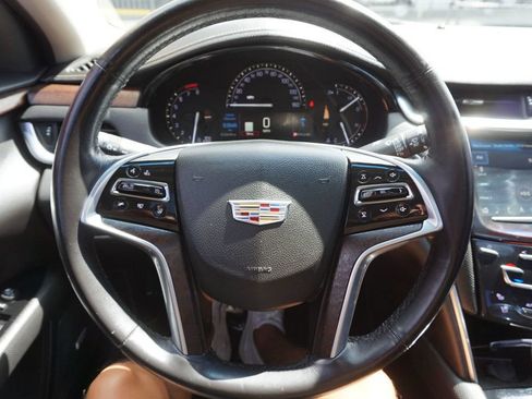 Used 2019 Cadillac XTS Luxury FWD image 26
