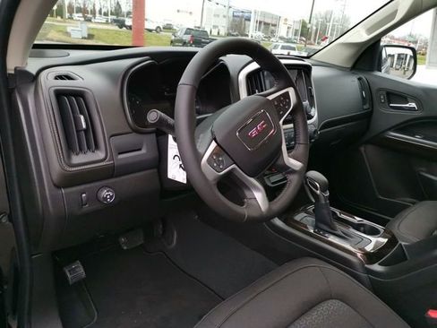 Used 2022 GMC Canyon Elevation w/ Trailering Package image 4