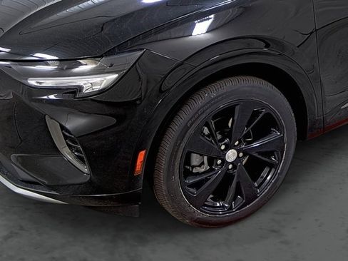 Certified 2021 Buick Envision Essence w/ Technology Package I image 12