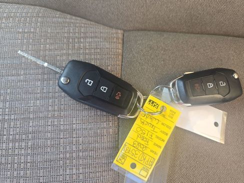 Used 2023 Ford F150 XLT image 35