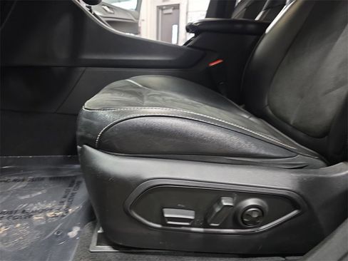 Used 2024 Jeep Grand Cherokee Altitude image 29