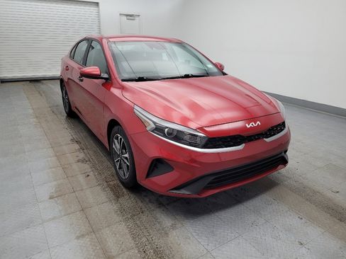 Used 2024 Kia Forte LXS image 13