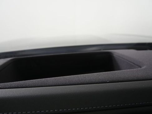 Used 2026 BMW i7 eDrive50 image 23