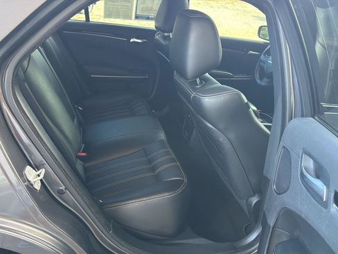 Used 2022 Chrysler 300 S RWD image 12