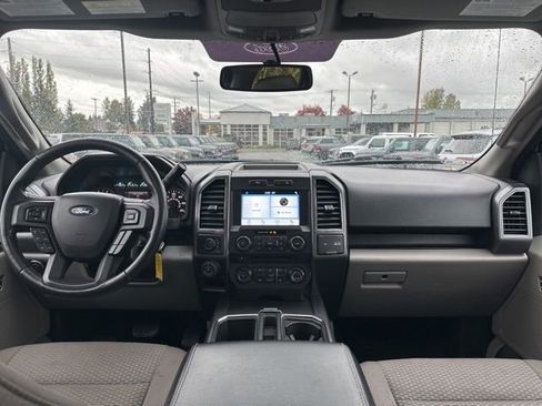 Used 2018 Ford F150 XLT w/ Equipment Group 302A Luxury image 17
