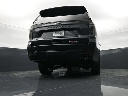 Used 2026 Chevrolet Suburban RST w/ Comfort Package AWD/4WD image 23