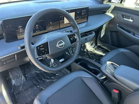 New 2026 Nissan Leaf SV+ w/ Floor Mat Package (SV+) image 15