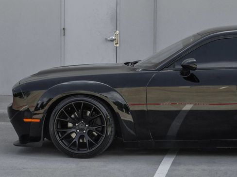 Used 2017 Dodge Challenger R/T w/ Sound Group RWD image 10