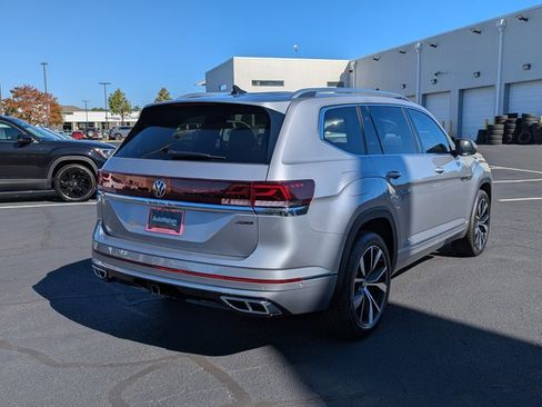 New 2026 Volkswagen Atlas SEL Premium R-Line image 5