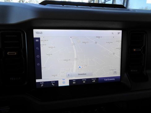 Used 2023 Ford Bronco Badlands image 13