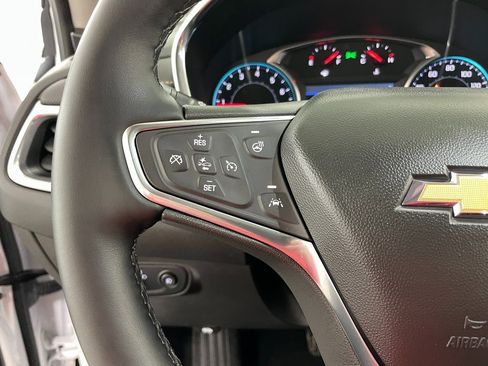 Certified 2024 Chevrolet Equinox Premier image 19