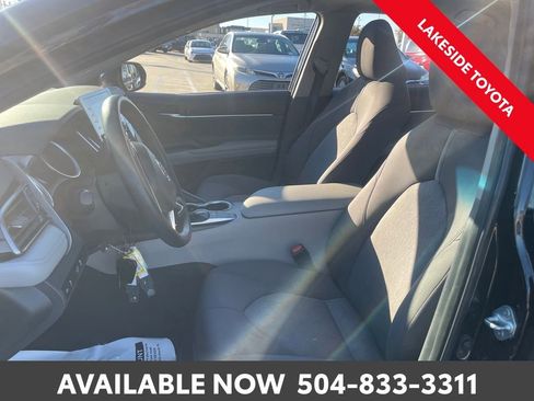 Used 2024 Toyota Camry LE image 25