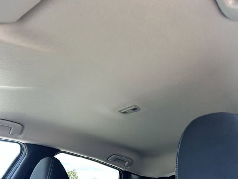 New 2026 Nissan Kicks SV w/ Charging Package image 18