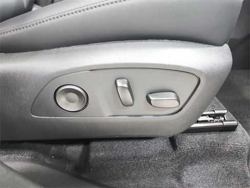 New 2026 GMC Acadia Elevation image 39