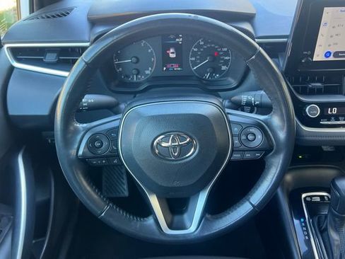 Used 2024 Toyota Corolla SE w/ SE Premium Package image 16